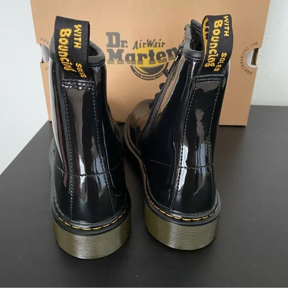NIB Dr. Martens 1460Y Black Patent Leather Women's Boots - Picture 6 of 12